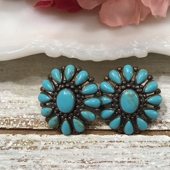 Turquoise Earrings - Picture 1 of 5